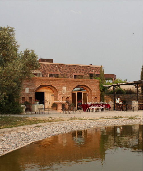 Gourmet Experience at Karnos Vineyards